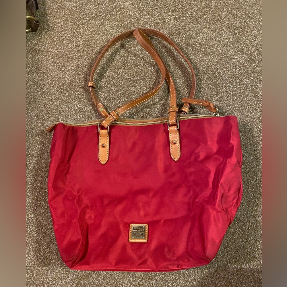 Dooney & Bourke purse